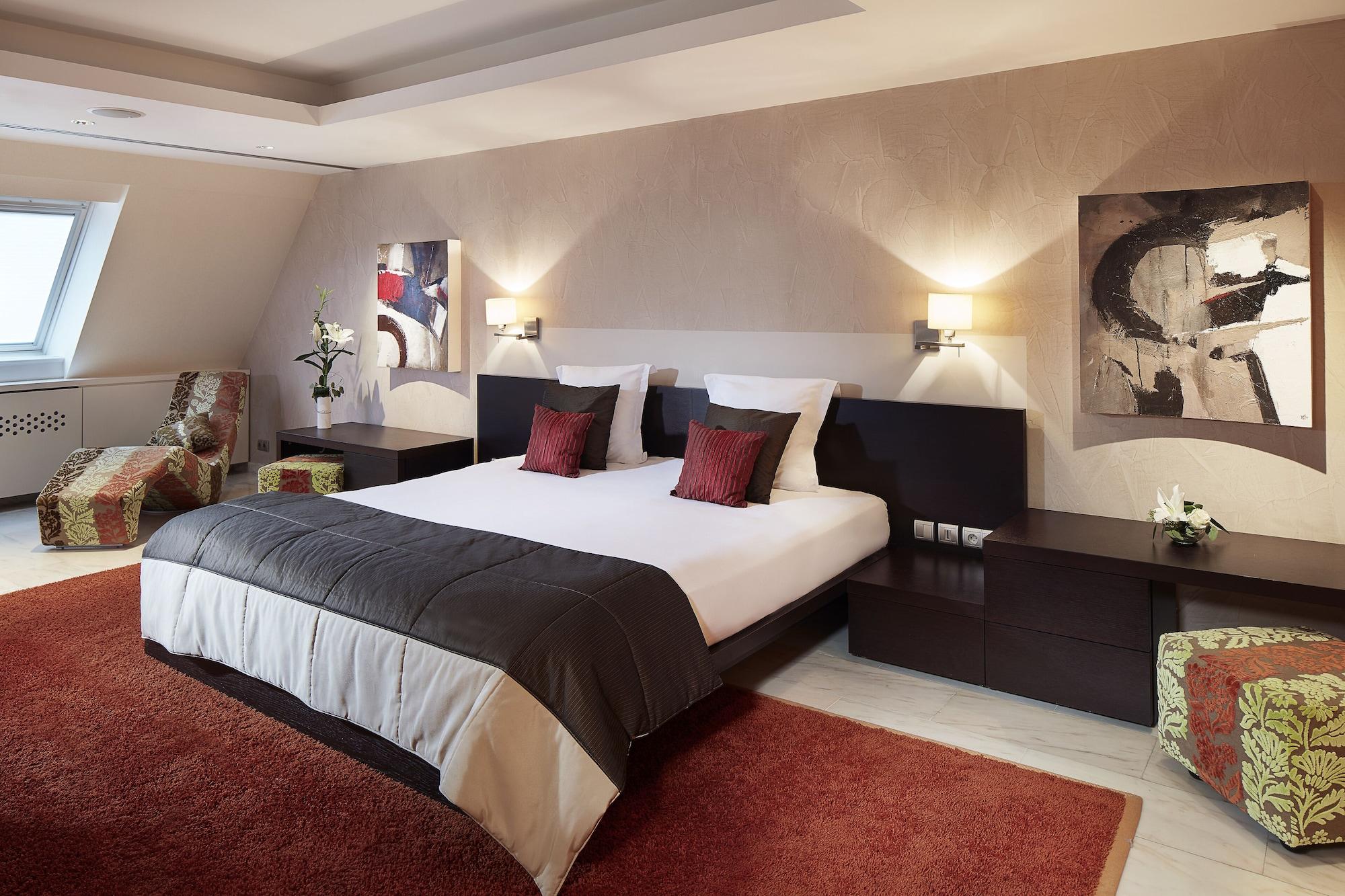 Hotel L'Europe Horbourg-Wihr Bagian luar foto