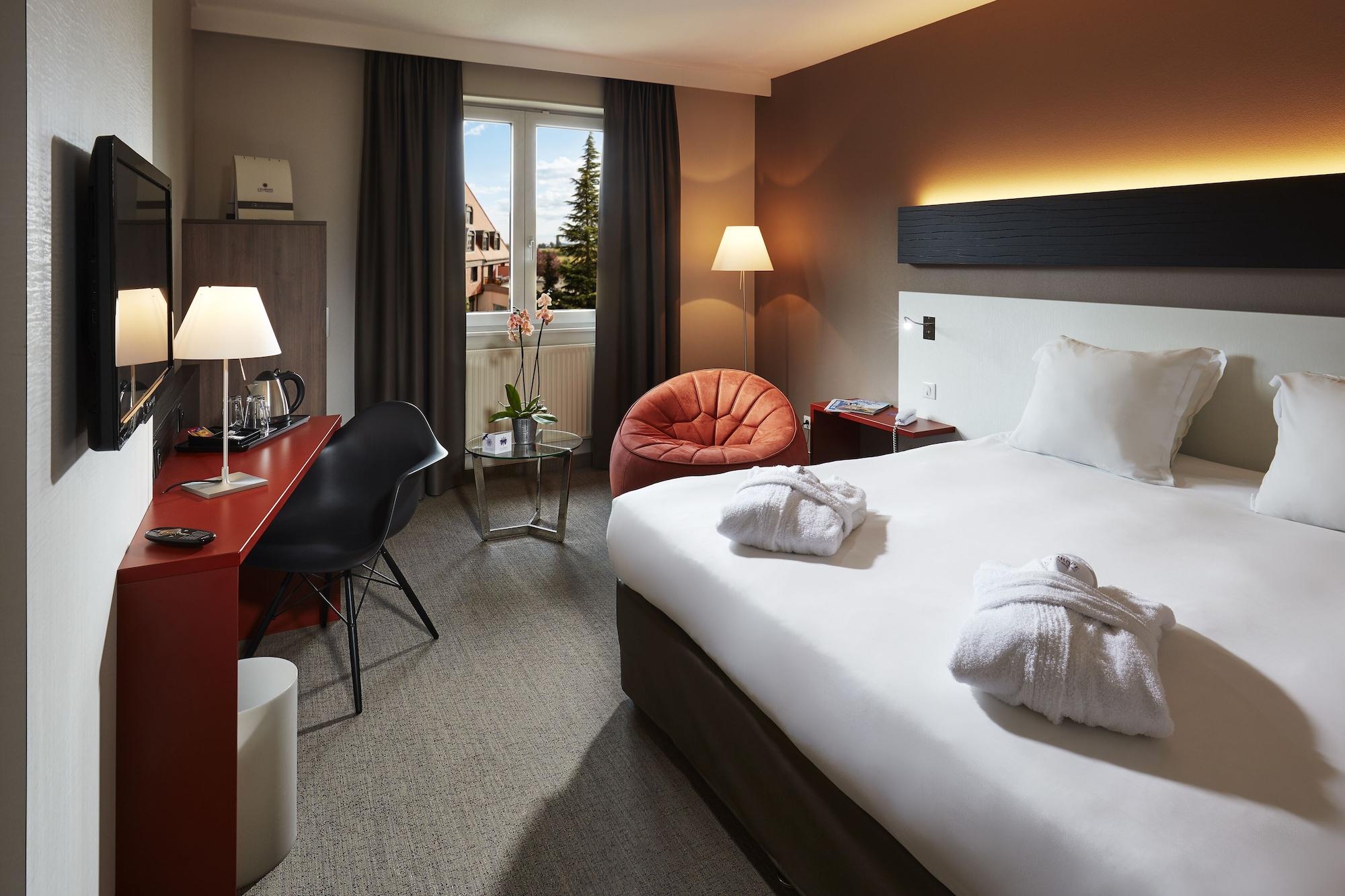 Hotel L'Europe Horbourg-Wihr Bagian luar foto