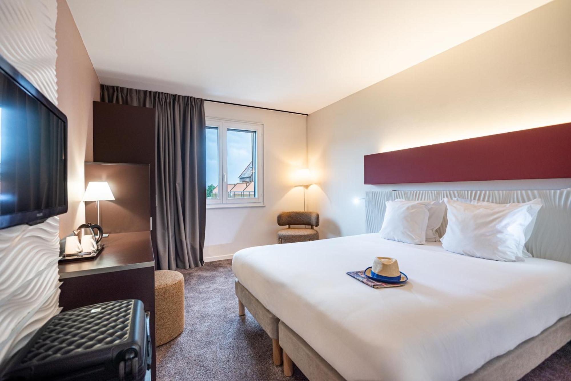 Hotel L'Europe Horbourg-Wihr Bagian luar foto