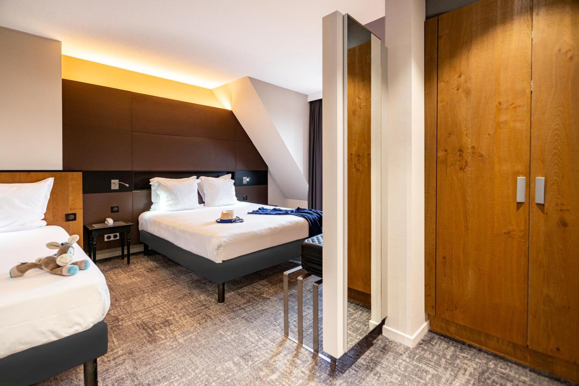 Hotel L'Europe Horbourg-Wihr Bagian luar foto