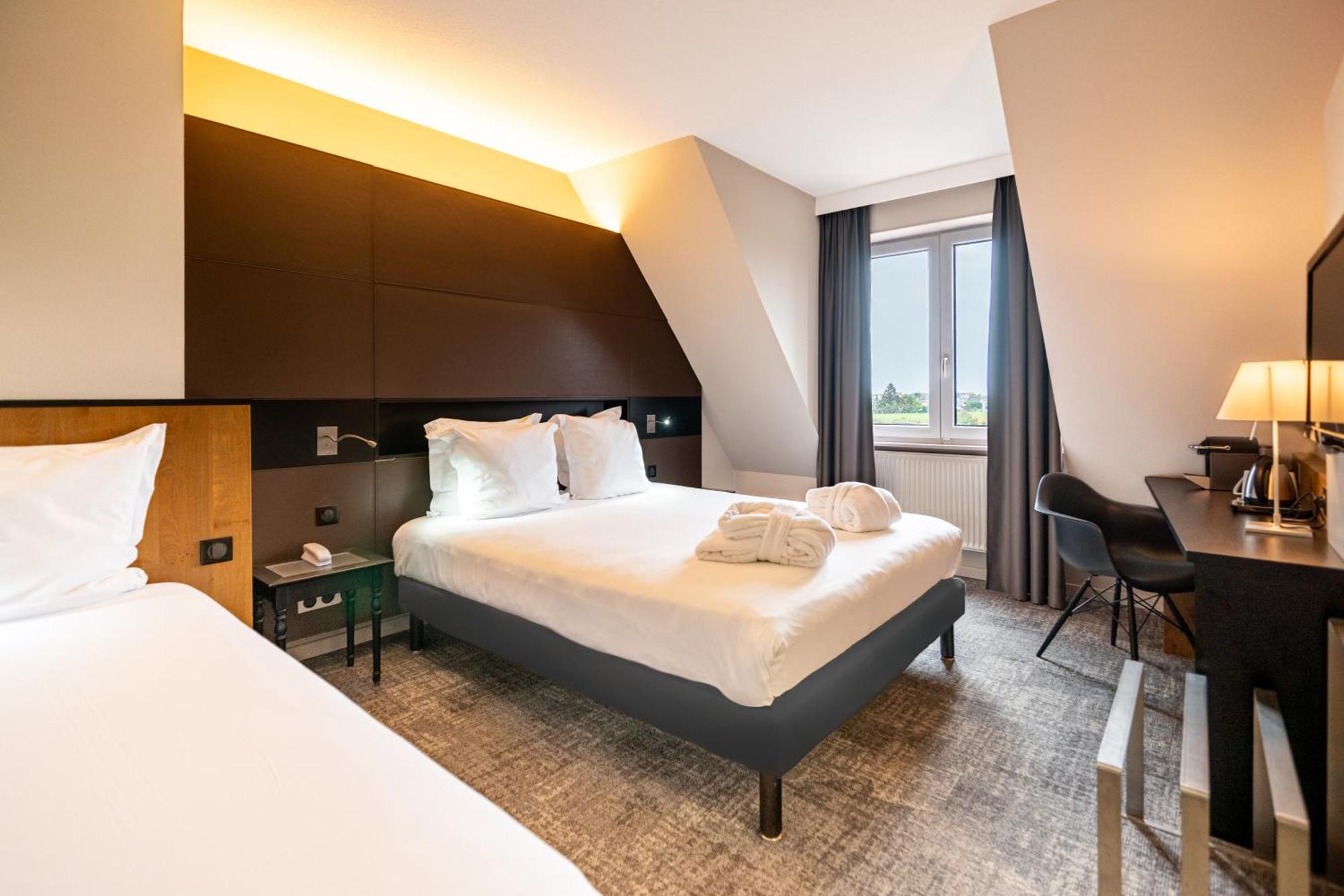 Hotel L'Europe Horbourg-Wihr Bagian luar foto
